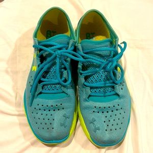 Women’s Under armour speedform